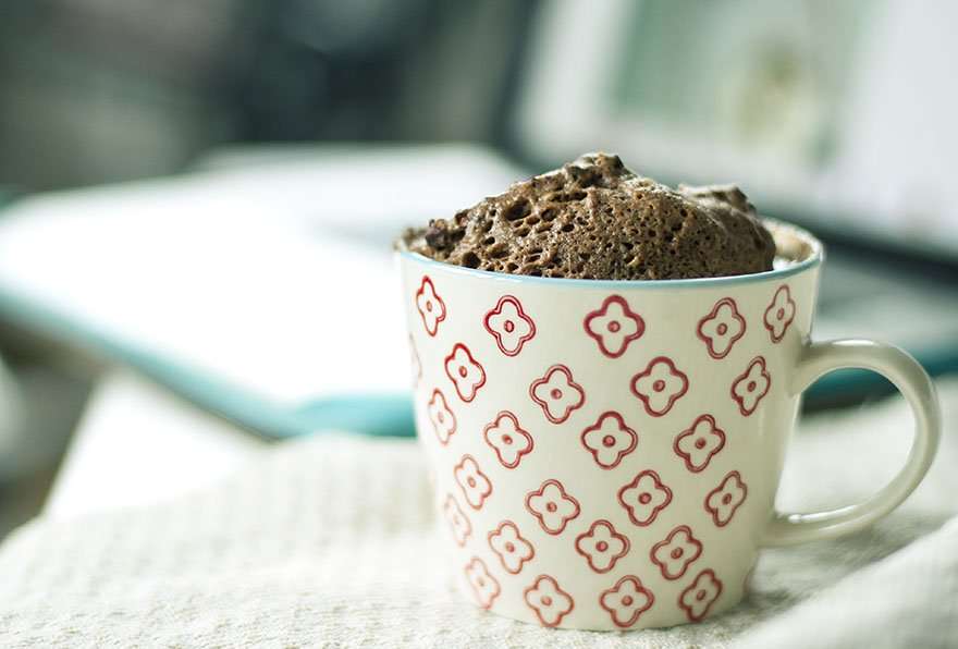 chocolate peanutbutter mugcake